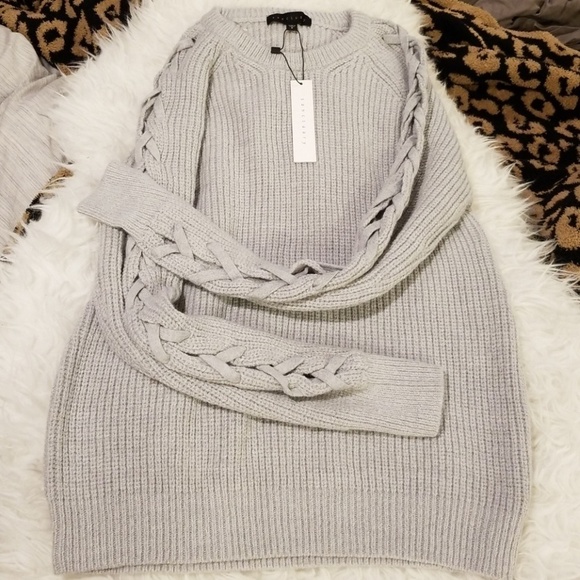 💕SANCTURY - ANTHROPOLOGIE💕 Lace Up Sleeve Pullover Sweater Grey Small S NWT - Picture 7 of 8